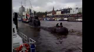 German Type 206 submarine takes off the peer Germany  May 2010 [upl. by Gnilsia]