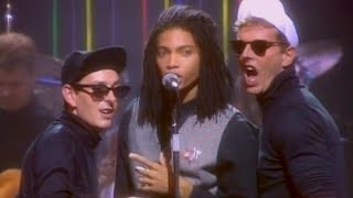 Terence Trent DArby • quotWishing Wellquot Live at the Apollo Theater 1988 [upl. by Esilahs]