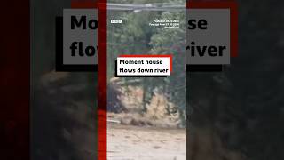 House carried down river in North Carolina after Hurricane Helene NorthCarolina HurricaneHelene [upl. by Sean]