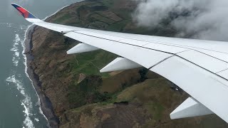 Landing  Auckland New Zealand  Airbus A350900  Delta Air Lines  Dec 29 2023 [upl. by Enirehtacyram96]