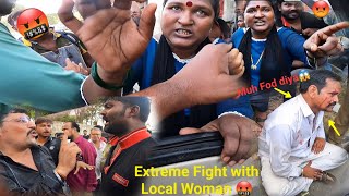 Extreme Fight with Woman🤬Muh tod diya😡Police ko bulana pdaZ900 Rider [upl. by Hulbig]