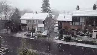 Het sneeuwt in Bennekom Nederland 310322 [upl. by Karry858]