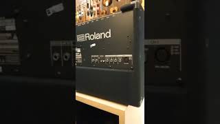 Amplifier Keyboard Rolland KC200Rolland KC200 [upl. by Dahcir]