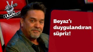 Acun Ilıcalı’dan Beyaz’ı duygulandıran sürpriz  O Ses Türkiye 2018 [upl. by Aimekahs]