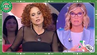 Beatrice Luzzi e Myrta Merlino Critiche a Fedez e Apprezzamenti per Chiara Ferragni [upl. by Harding]