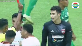 MOMEN NADEO ARGAWINATA MENDAPATKAN KARTU MERAH SAAT BORNEO FC TANDANG KE PSS SLEMAN 1282024 [upl. by Canfield806]