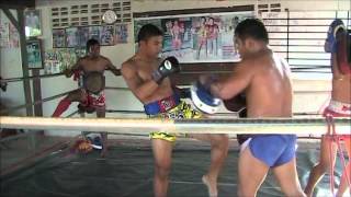 Kiatmoo9 Muay Thai Camp Day 2 [upl. by Naginarb]