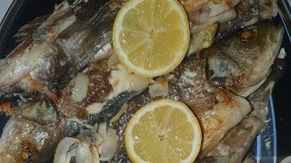 Pescado a la plancha poisson grillé lhout mechwy سمك مشوي 烤魚 youtubeshorts [upl. by Lester211]