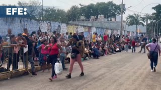 México dispersa a migrantes de su frontera sur tras nuevas reglas de EEUU y comienzo de Sheinbaum [upl. by Flanna]