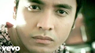 Ello  Andai quotSelamanyaquot Video Clip [upl. by Anahs]