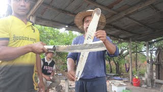 SIMPLE TECHNIQUES TO MAKE A MACHETE OUT OF A CHAINSAW BAR [upl. by Irianat]