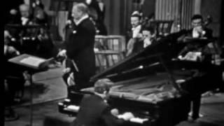 Tchaikovsky piano concerto No 1 played by Emil Gilels [upl. by Miki]