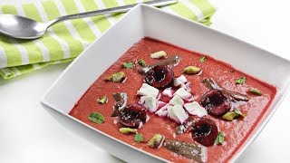 Gazpacho de cerezas con queso de cabra y anchoas [upl. by Atok]