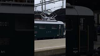 SBB Re 44I 10001 mit Schnellzug in Olten [upl. by Helsell]