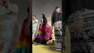 Nqzar garba dance garbaqueen garbo wedding bollywood gujratgarba love garbasteps [upl. by Kironde]