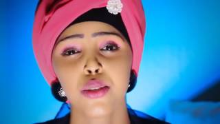 IKRAAN OZIL HEES CUSUB 2017 SOO DHAWEYNTA FARMAAJO OFFICIAL VIDEO 2017 [upl. by Wsan43]