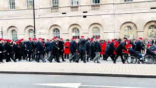 Beautiful Moments Next To The Horse Guards [upl. by Anits]