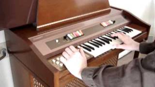 1975 Wurlitzer Funmaker Sprite  Sleigh Ride [upl. by Solokin327]