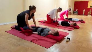 Life Balance Thai Yoga Massage Classes at Thai Hand Berlin [upl. by Nilla967]