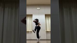 jaypark 몸매 mommae dance practice 일본인 아이돌지망생 가수지망생 [upl. by Elihu]