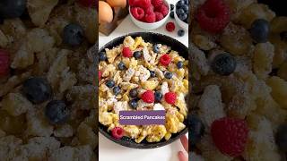 Sweet Scrambled Pancakes KaiserschmarrnRezept mit Beeren 🥞🍓  REWE Deine Küche [upl. by Sitto127]