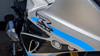 2025 GSXR1000R Fender Eliminator and Shaved Blinkers [upl. by Nraa532]