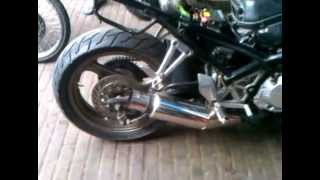 Suzuki Bandit 400 Sound [upl. by Asselim560]