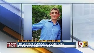 Ryle High School community mourns after death of a student [upl. by Hyo455]