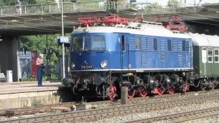 Sonderzug mit historischer ELok BR E18 047 verlässt Mainz  Bischofsheim [upl. by Darcia]