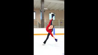 An iconic Spiral from Karen Chen who will compete in the Team Event at the Beijing Olympics for USA [upl. by Shannen]