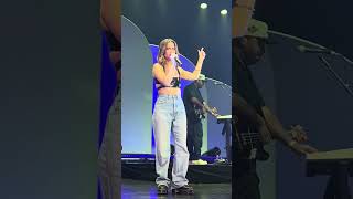 “because of course”  Maren Morris in Burlington 91024 [upl. by Clarence]