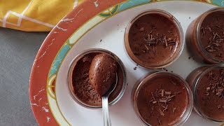 Recette de la Mousse au Chocolat [upl. by Ennairda]