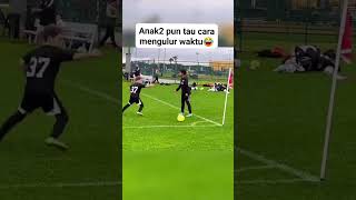 Anak anak pun tahu cara mengulur waktu fyp fypyoutube football fypシ゚ sepakbola [upl. by Catlaina]