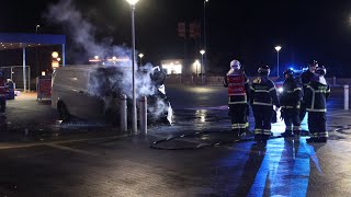 Brand i varevogn i Gørlev 131124 [upl. by Persis875]