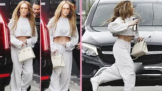 ‘No Photoshop Huge Difference’ Jennifer Lopez Desperately Tries to Hide Her Left Hand From Paps 📸 [upl. by Aicad117]