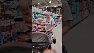 Funny Walmart 😁 funnyvideo funny grocery groceryshopping walmart baby lol grocerystores 😁 [upl. by Cost]