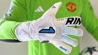 Rinat EGOTIKO STELLAR PRO Goalkeeper Gloves [upl. by Anatol]