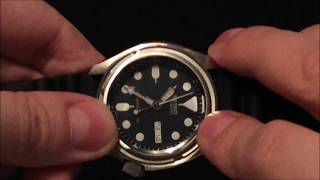 How To Change The Bezel Insert On Your Seiko SKX To Get The Batman Or Hulk Look [upl. by Quintie]