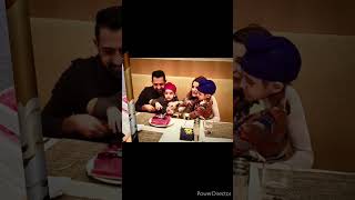 gippy grewal with family gippygrewal punjabisinger celebrity viral [upl. by Rosenkranz]