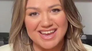 Expert Reveals How Kelly Clarkson Is Winning Her Divorce [upl. by Atnwahsal881]