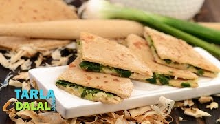 ओट्स और हरे प्याज़ के पराठा Oats and Spring Onion Parathas Recipe by Tarla Dalal [upl. by Munsey]