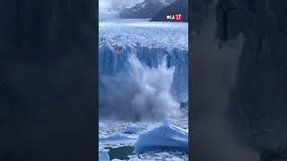 😲 Increíble desprendimiento en el Glaciar Perito Moreno [upl. by Georgette677]