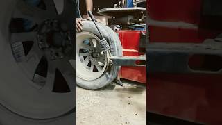 Hard tyre easily not remove tyre machine 😱Shorts tyre tyrefitting [upl. by Ul]