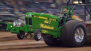 Southern Invitational 2024 Tractor Pull Light Limited Super Stock Tractors friday Murfreesboro [upl. by Enriqueta203]