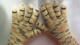 Перчатки Вязание на спицах How to Knit Gloves spokes [upl. by Euqinahc]