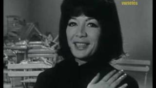 Juliette Greco sings Sous le ciel de Paris [upl. by Ydnes]