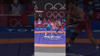 Hasan Yazdani🇮🇷 VS David Taylor🇺🇲 86kg🔥 [upl. by Saucy]