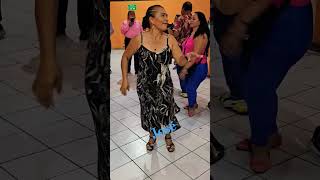 Aguita de coco cumbia musica youtuberjose1 [upl. by Montano]