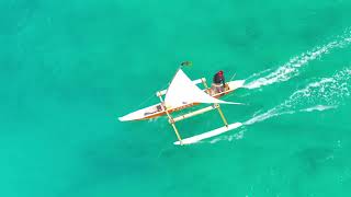 Hawaiian Outrigger Sailing Canoe  Waikiki [upl. by Lole]