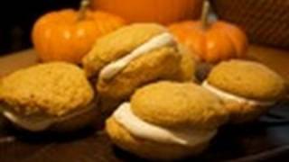 Pumpkin Whoopie Pies Cookie Jar 20 [upl. by Eelra387]